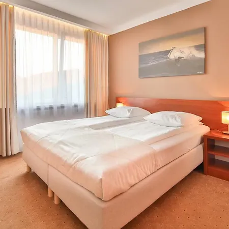 게스트하우스 Rancho & Restaurant 레왈