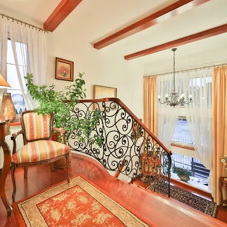 Guest house Rancho & Restaurant