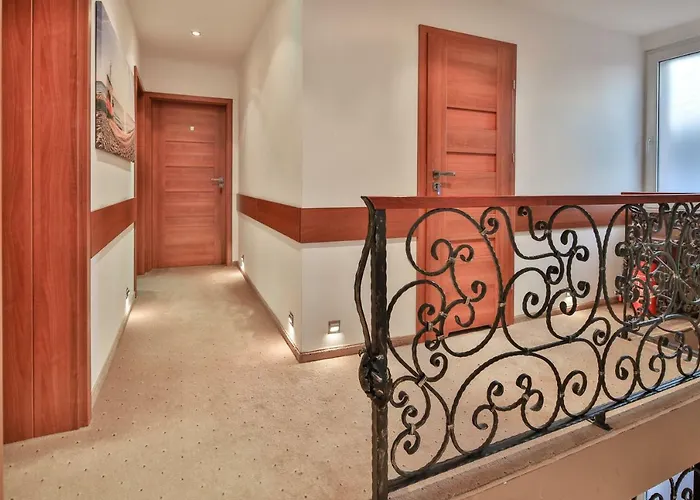 Rancho Willa&restaurant 3* Rewal